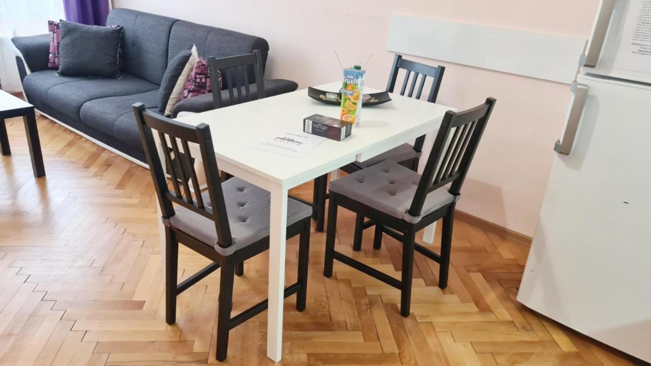 Lovely City Center 1Bd, 1Bt Apartment صوفيا المظهر الخارجي الصورة
